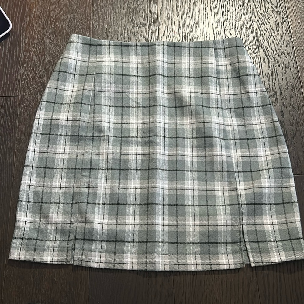 plaid mini skirt